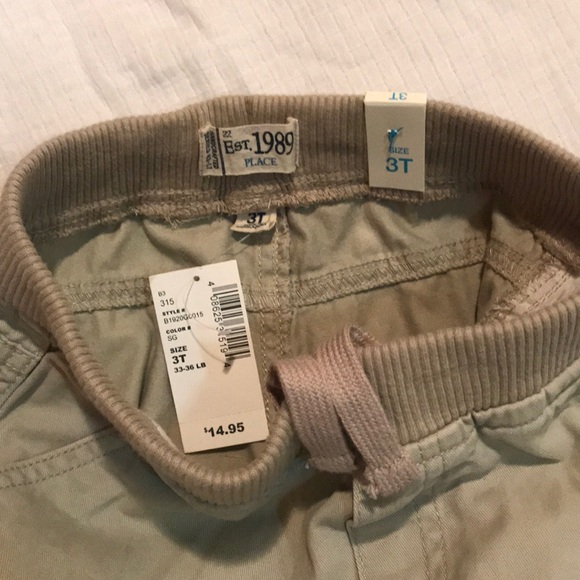 Children’s Place NWT Khaki Cargo Pants Toddler 3T - Picture 4 of 4